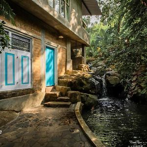 River Edge Eco Resort Kitulgala Exterior photo