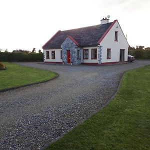 Appartamento Ballytigue House Droíchead an Chláir Exterior photo