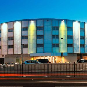 Best Western London Heathrow Ariel Hotel Hayes  Exterior photo