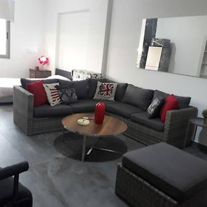 Appartamento Studio In Dbayeh In A Prime Location, Wifi, 38Sqm Exterior photo