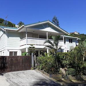 Chez Francoise Bed and Breakfast Noumea Exterior photo