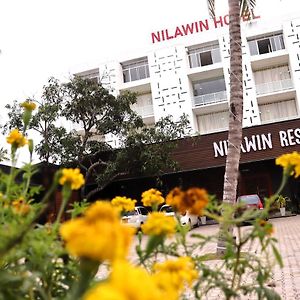 Nilawin Hotels & Resorts Chilaw Exterior photo