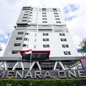 Menara One Hotel By Menara Santosa Kartosuro Exterior photo