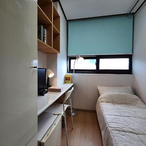 Coem Livingtel Bed and Breakfast Goyang Exterior photo