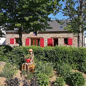 Nuit D'Etape Au Gite Les Laurentides Bed and Breakfast Saint-Laurent-sur-Oust Exterior photo