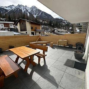 Appartamento Swiss Paradise Sankt Niklaus Exterior photo