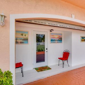 Appartamento Miami Gardens Studio With Patio 12 Mi To Ocean! Exterior photo