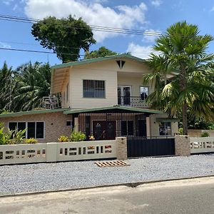 Osso Fu Mi Ati Villa Paramaribo Exterior photo