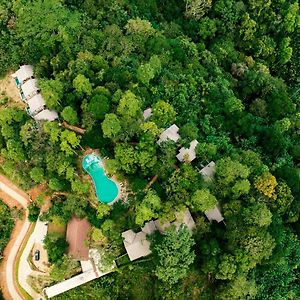 Celestial Hills - Villas & Suites By The Clarks Kandy Exterior photo