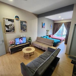 Mahkota Valley Suite Fajar #Tv Box With Netflix Kuantan Exterior photo