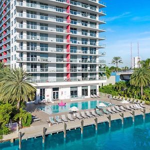 Modern Resort - Gym - Pool - Near Beach Hallandale Beach Exterior photo