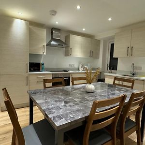 Appartamento Modern Flat 5 Min From Wembley Stadium 30 Min From Londra Exterior photo