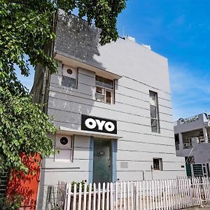 Oyo Flagship 81304 Star Stay Guest House Gurgaon Exterior photo