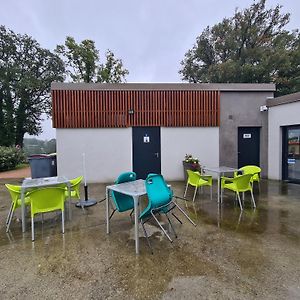 Cabane Forestiere Avec Kitchenette Et Terrasse, Proche Base Nautique Et Activites En Plein Air - Fr-1-591-432 Pouligny-Notre-Dame Exterior photo