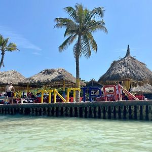 Hotel Dona Aura Tintipan Island Exterior photo