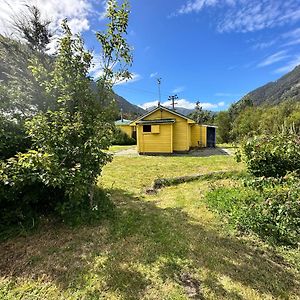 Rustic, Basic Cosy Alpine Hut, In The Middle Of The Mountains Villa Otira Exterior photo