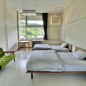 Livinganywhere Commonsうるま Twin Bed Room - Vacation Stay 88989V Uruma Exterior photo