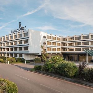 Renaissance London Heathrow Hotel Harlington  Exterior photo