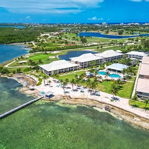 Holiday Inn Resort Grand Cayman, An Ihg Hotel (Adults Only) West Bay Exterior photo