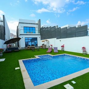 Al Bandar Luxury Villa With 5Bhk With Private Pool Fujaira Exterior photo
