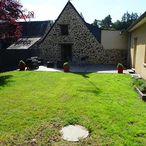 Villa La Roche-Neuville, 3 pièces, 4 personnes - FR-1-600-95 Loigné-sur-Mayenne Exterior photo