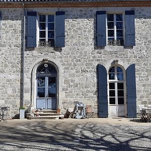 Au Bonheur D'Alphonse Bed and Breakfast Lusignan-Petit Exterior photo