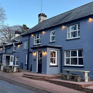 East Dart Inn Yelverton Exterior photo