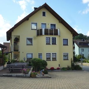 Appartamento Gaestezimmer Klein Heiligenstadt in Oberfranken Exterior photo