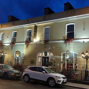 Hotel The Old Bank Bruff Family Town House Exterior photo