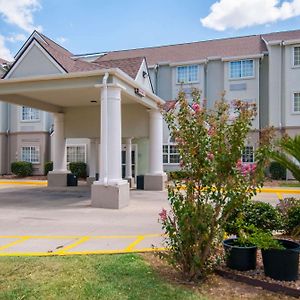 Microtel Inn&Suites Lafayette Exterior photo