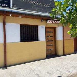 Residencial Don Santiago Bed and Breakfast Talca  Exterior photo