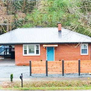 Cozy Bungalow-Near Duke, Hospital, Walk To Food Villa Durham Exterior photo