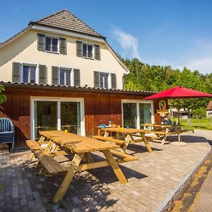 Hotel Chez l'Gaby - Vivre à la ferme Porrentruy Exterior photo