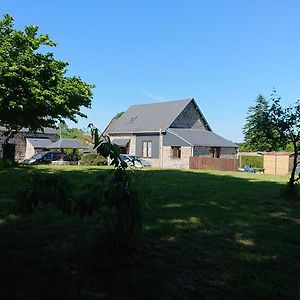 Le Jardin Des Oiseaux - Escapade Nature Villa Saint-Georges-de-Reintembault Exterior photo