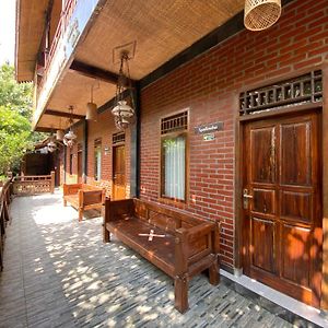 Homestay Syariah Desa Bahasa Magelang Exterior photo