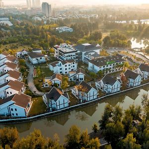 Holiday Inn Express Yuhuan Wetland Park, An Ihg Hotel Exterior photo