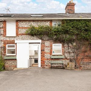 The Stable—Historic Property In Downwood Vineyard Villa Blandford Forum Exterior photo