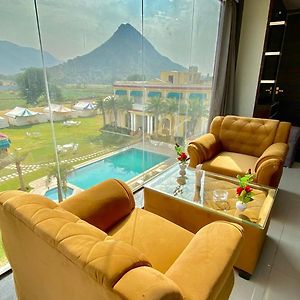 R M Resort - Luxury Rooms With Pool Pushkar Exterior photo