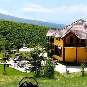 Hotel N'Bjeshke Te Guri I Zi Prizren Exterior photo