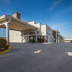 Econo Lodge White Pine Exterior photo