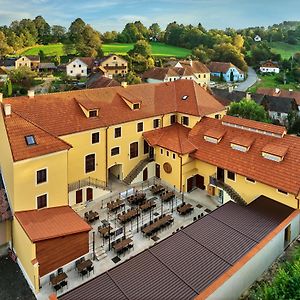 Hotel Pivovar Rozmberk Rožmberk nad Vltavou Exterior photo