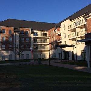 Domitys Le Carillon D'Or Aparthotel Maubeuge Exterior photo