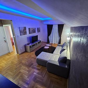 Luxury Apartments Belgrado Exterior photo