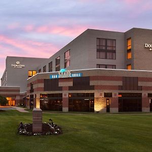 Hotel Doubletree By Hilton Bradley International Airport Windsor Locks Exterior photo