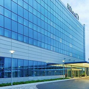 Hotel Hilton Helsinki Airport Vantaa Exterior photo