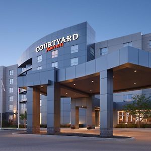 Courtyard By Marriott Calgary Airport Hotel Exterior photo