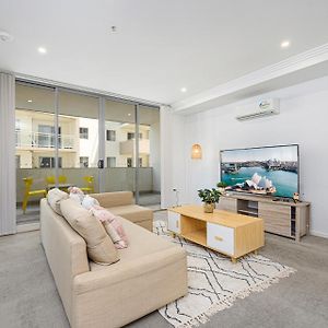 Appartamento Liverpool Stunny Modern Apt Wifi &Parking Exterior photo