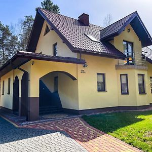 Rezydencja Sosnowa Villa Krasnobród Exterior photo