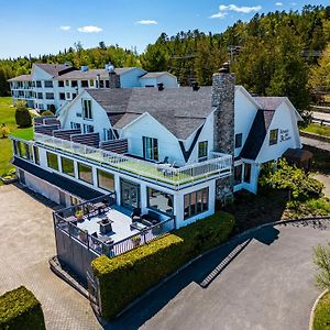 Hotel Auberge Des 3 Canards La Malbaie Exterior photo