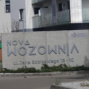 Appartamento Apartament Number 2 Nova Wozownia Free Parking Leszno  Exterior photo